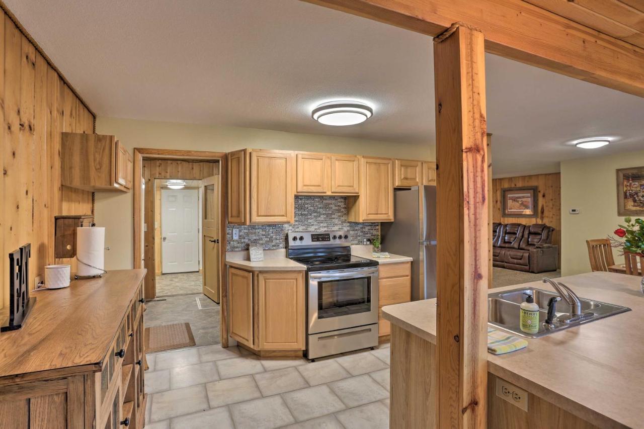 Rustic Spearfish Cabin On 12-Acre Trout Farm Eksteriør bilde